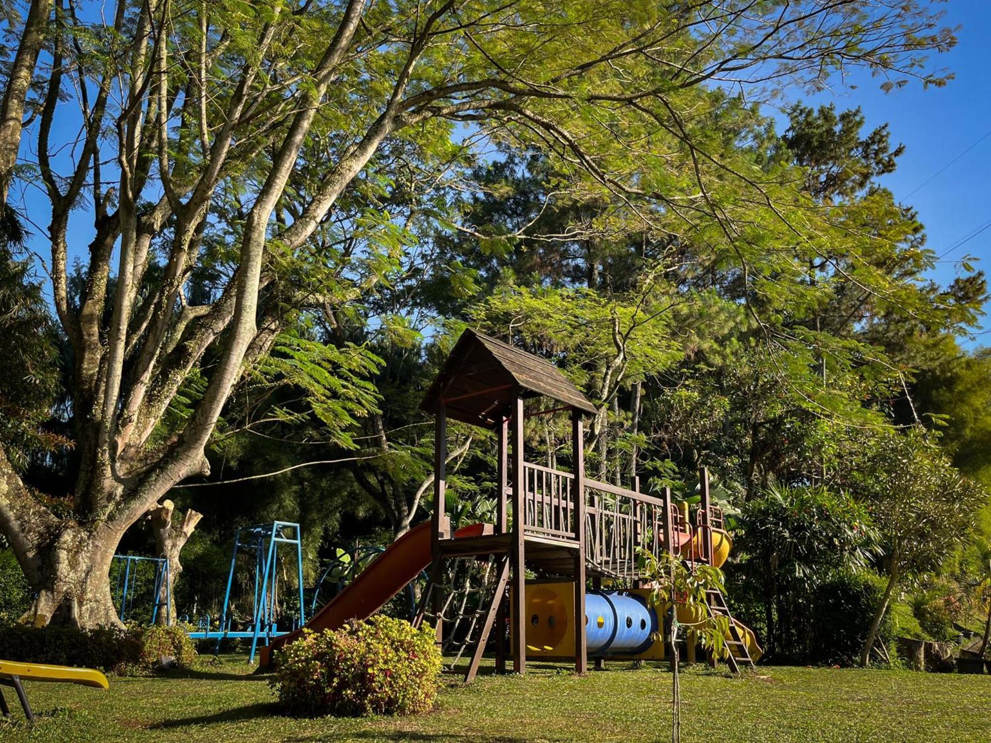 Puri Setiabudhi Bandung Zewnętrze zdjęcie